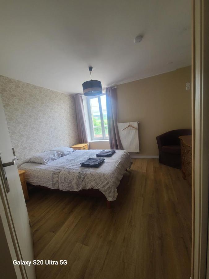 Les Chambrees Du Bac Hotel Charly-sur-Marne Екстериор снимка
