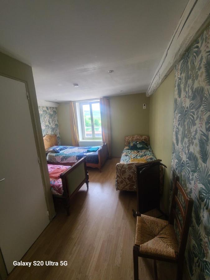 Les Chambrees Du Bac Hotel Charly-sur-Marne Екстериор снимка