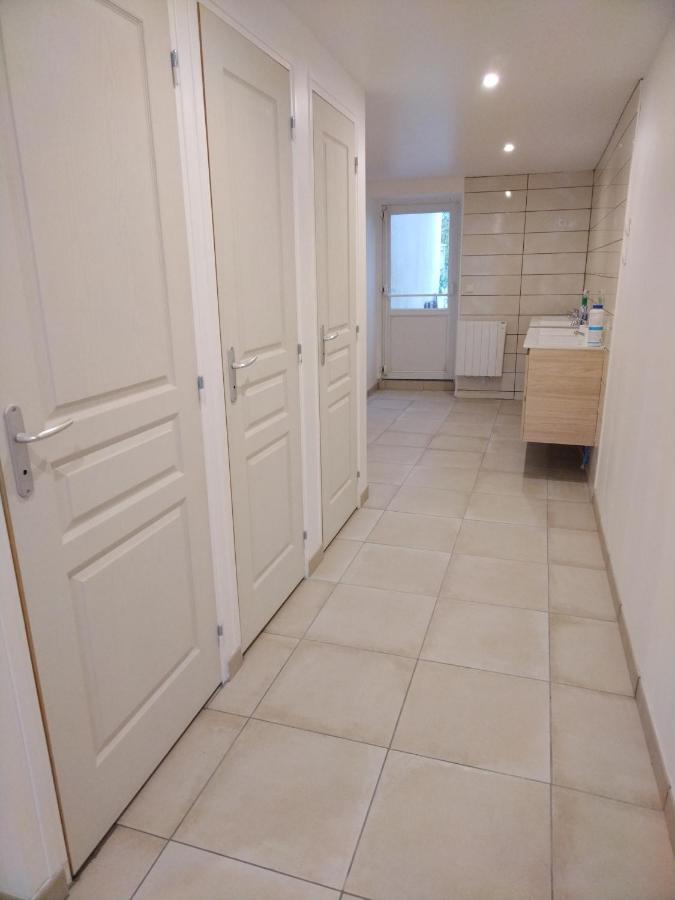 Les Chambrees Du Bac Hotel Charly-sur-Marne Екстериор снимка
